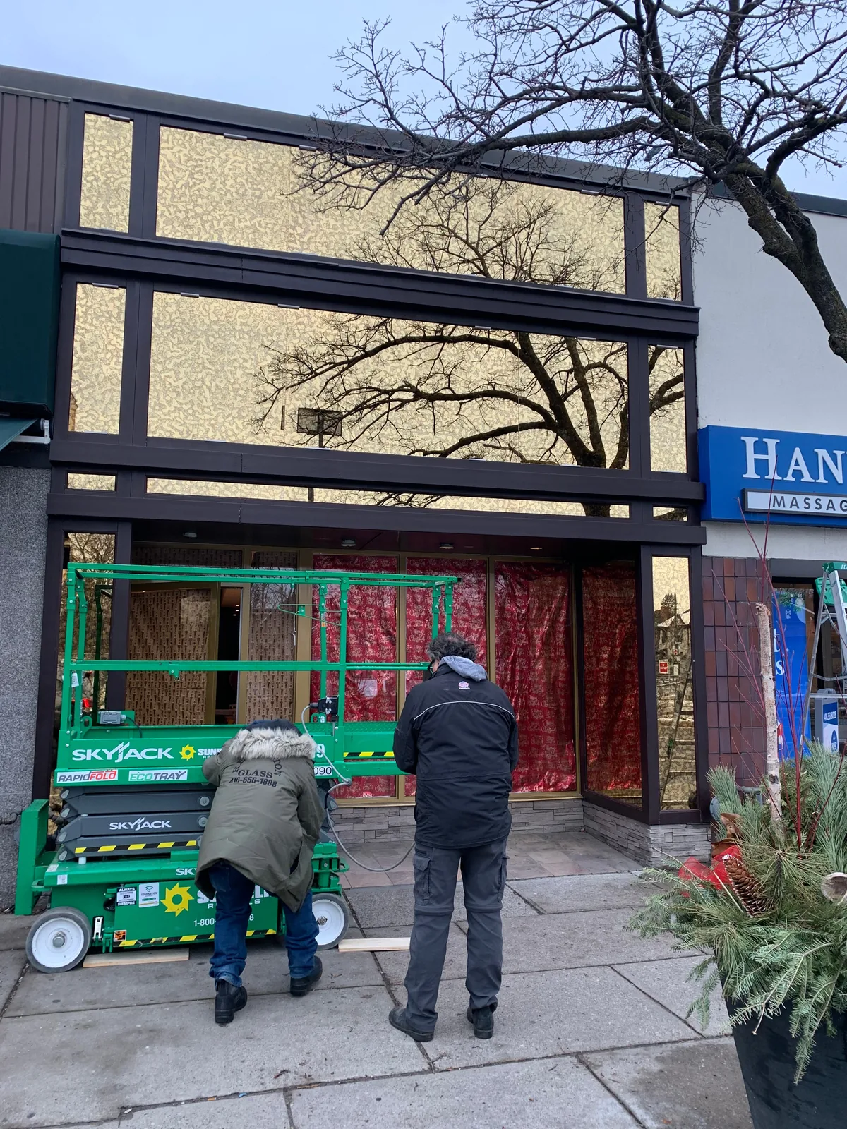 Commercial glass project